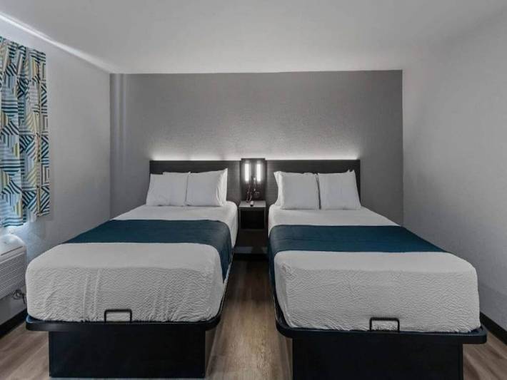 Apartamento entero, 2 camas tamaño queen | No fumadores, microondas in Condado de Adams (CO)