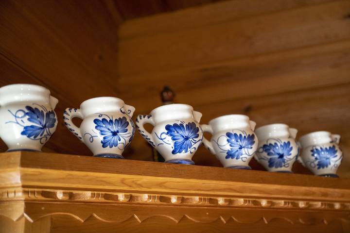 Chasa Avant Porta: Freistehendes 4.5-Zimmer-Chalet mit Panoramasicht in Ramosch, Valsot