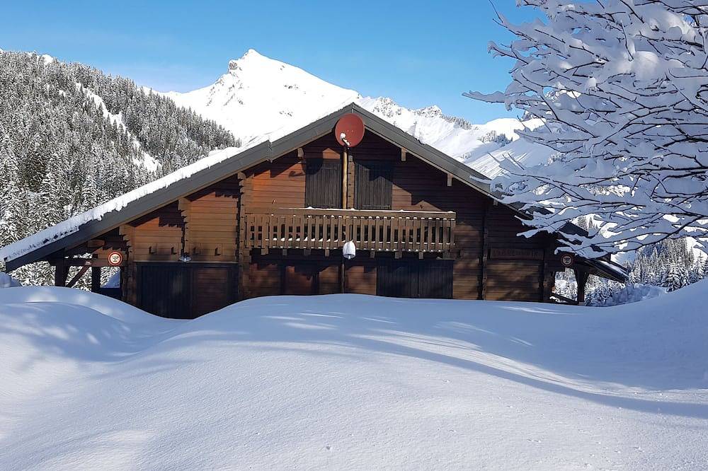 Appartement en chalet (classé 3*) pour 6-7 personnes, vue superbe in Le Praz de Lys, Taninges