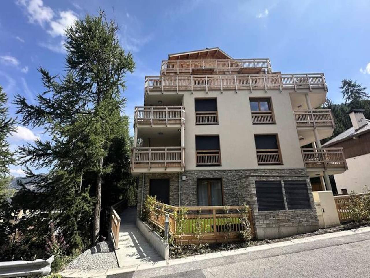 Apartamento entero, Apartamento en Vars con Spa y Acceso a Pistas in Vars, Briançon region