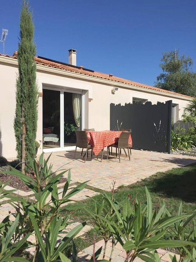 Location de vacances pour 5 personnes, avec jardin et vue à Mouchamps - 2