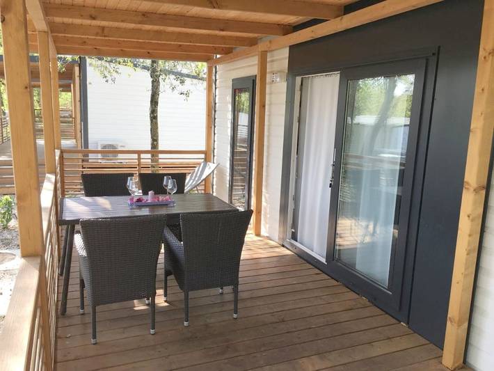 Bungalow für 6 Personen, mit Garten und Ausblick sowie Pool in Poreč - 4