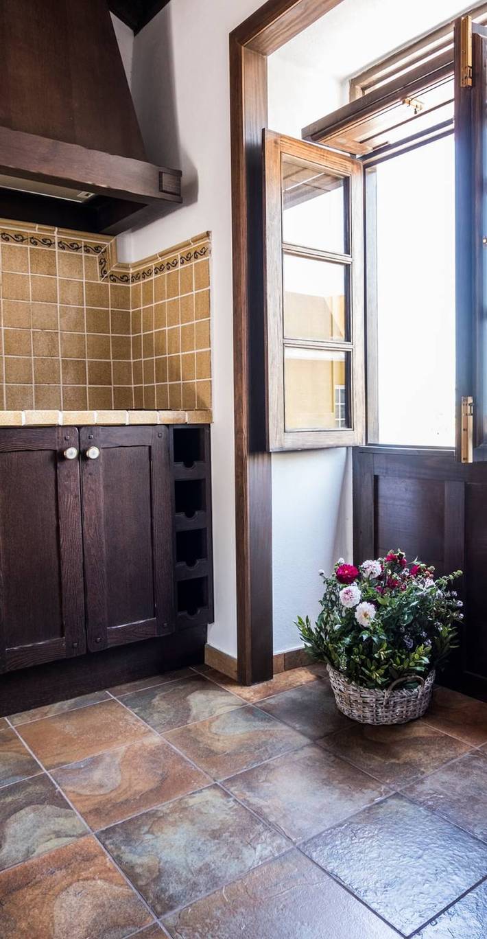 Gîte pour 3 personnes, avec jardin dans Alojera - 2