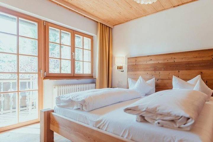 Hotel für 2 Personen, mit Balkon und Terrasse sowie Garten und Sauna in Fichtelberg - 4
