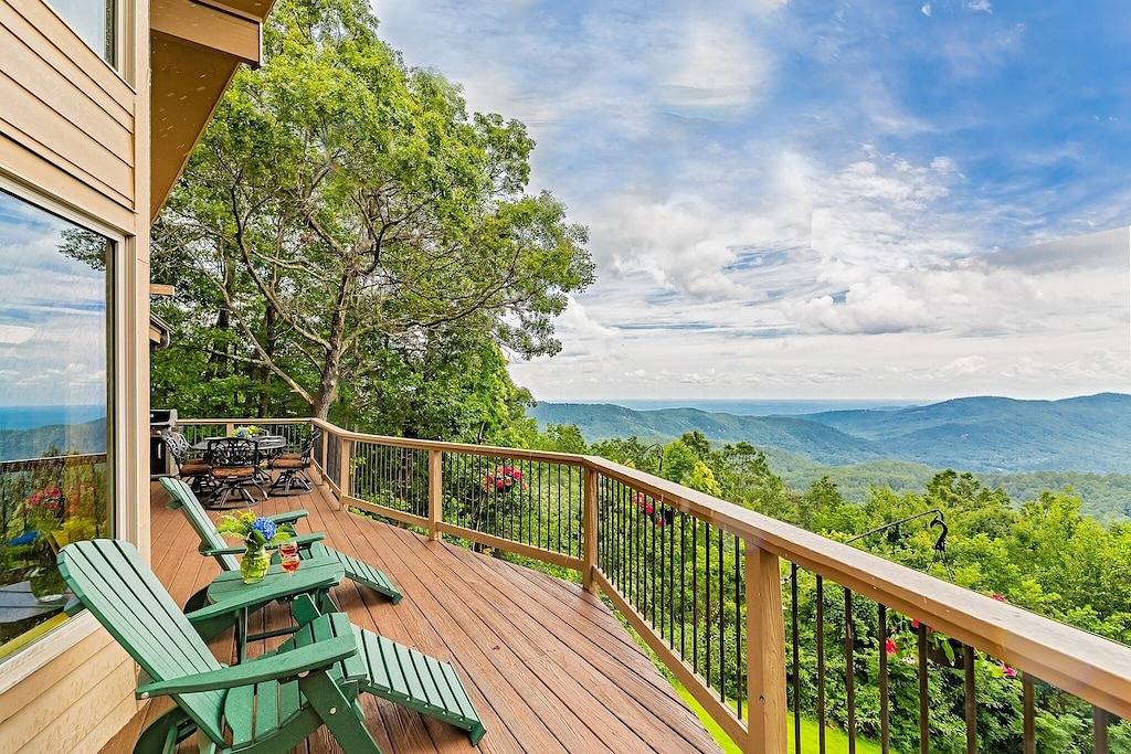 Panoramische Ansichten Von Blue Ridge Mtns & Lake Lure - In Der Nähe Von Asheville & Black Mtn in McDowell County