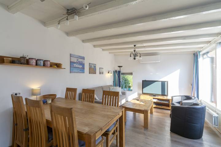 Ferienhaus für 5 Personen, mit Balkon/Terrasse und Terrasse sowie Garten in Sint Maartenszee