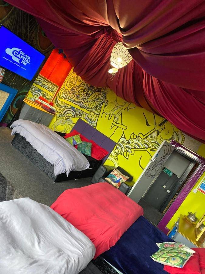 Deluxe Suite in Liverpool, Merseyside