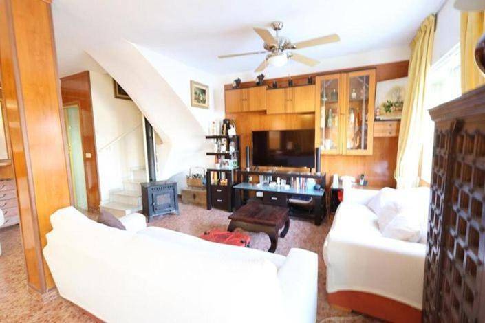 Maison d’hôte pour 6 personnes, avec Terrasse ainsi que Jardin et Piscine à Chersónissos