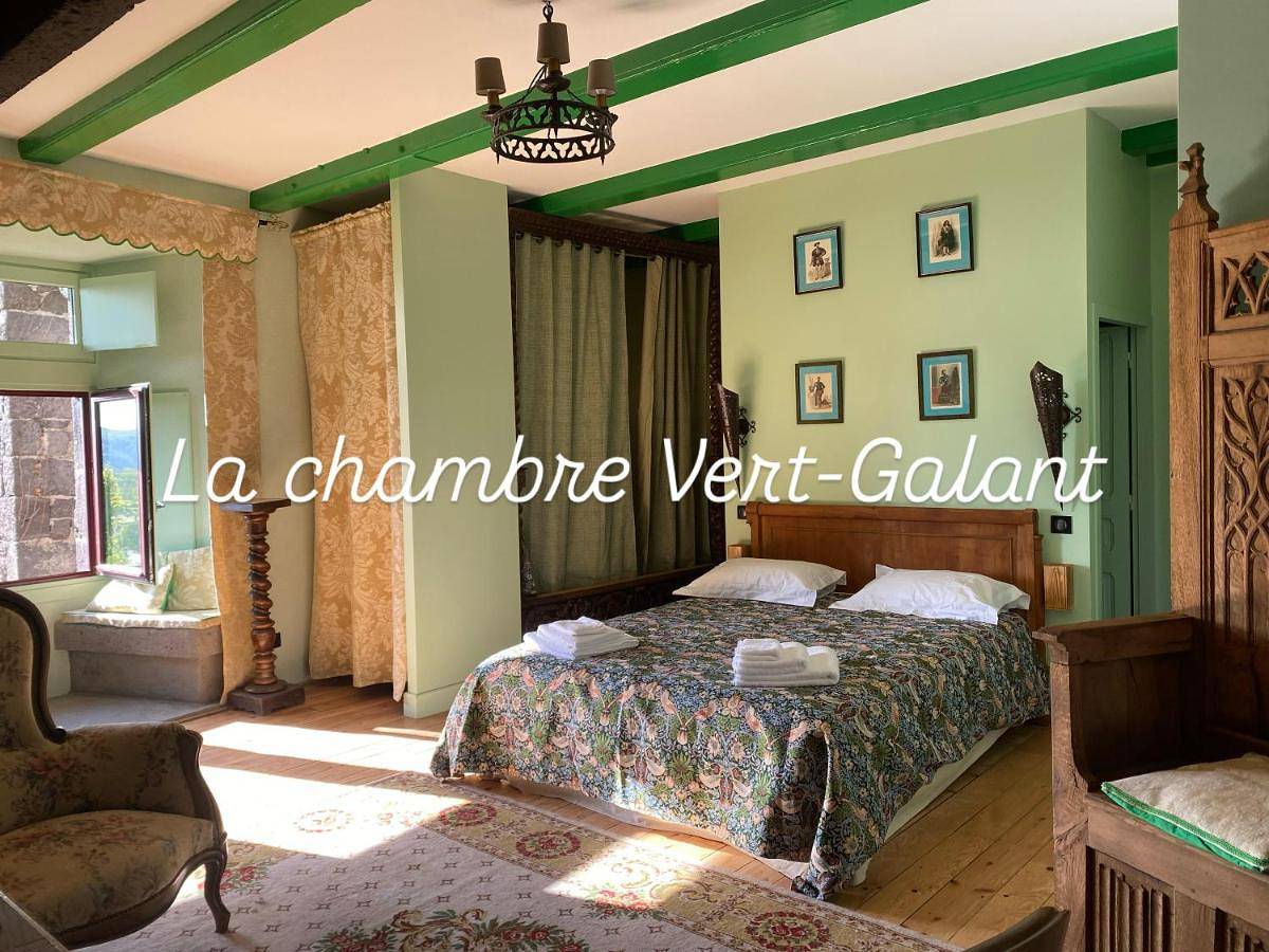 Double Room with Balcony in Besse-et-Saint-Anastaise, Parc naturel régional des Volcans d'Auvergne