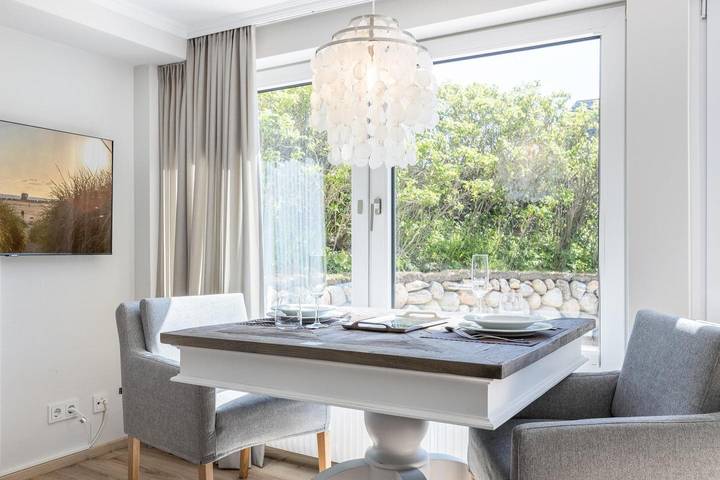 Ganze Wohnung, Top moderne 2-Zimmer-Wohnung in Strandnähe auf ca. 32 m², für max. 2 Personen in Wenningstedt, Sylt