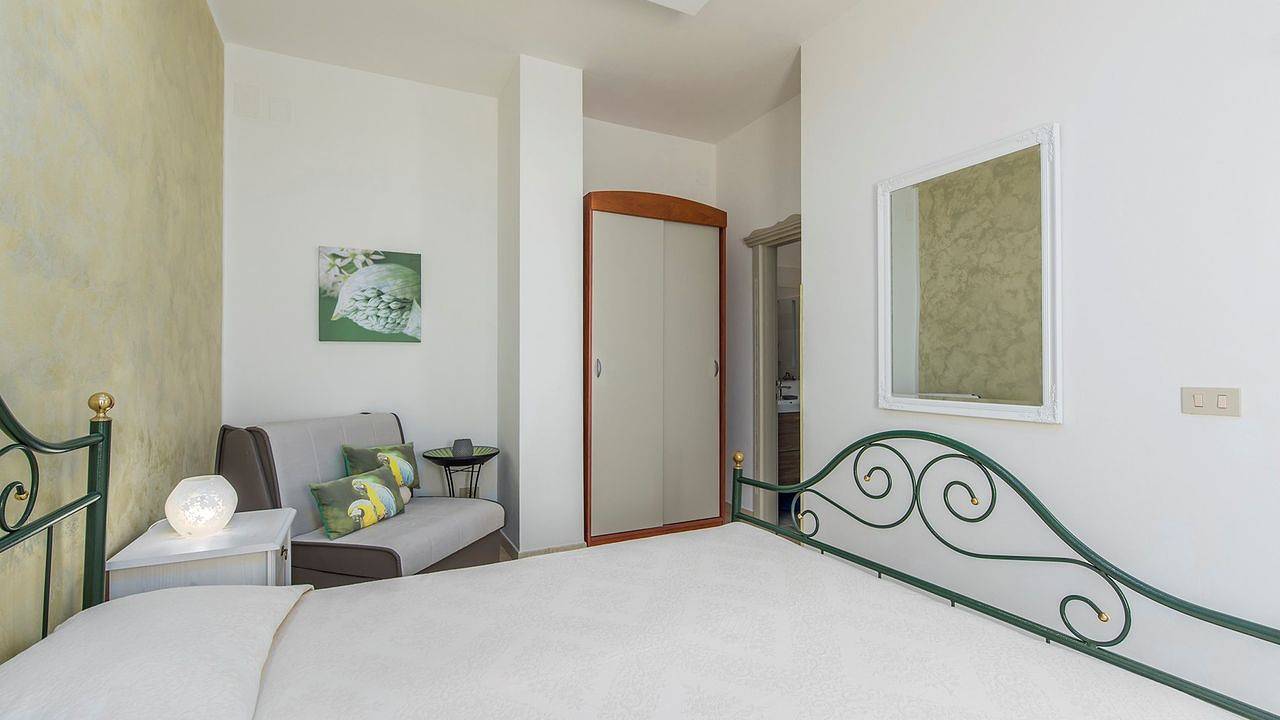 Ganze Ferienwohnung, Ferienwohnung für 2 Personen (30 m²) in Umag in Lovrecica, Umag und Umgebung