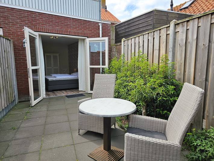 Ferienhaus für 2 Personen, mit Terrasse in Zoutelande
