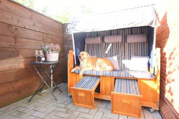 Gîte pour 3 personnes, avec terrasse et jardin à Rhauderfehn