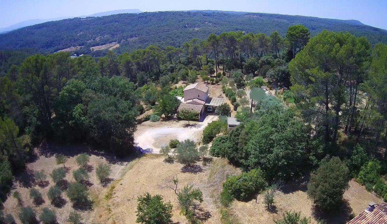 La Pinède de Manon, chambres et table d'hôtes - Chambre Pinède et Manon in Barjols, Région de Brignoles