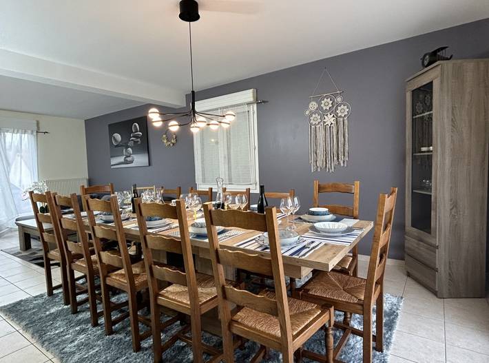 Gîte pour 10 personnes, avec terrasse