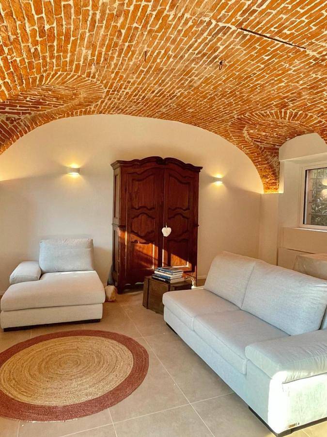 Agriturismo per 2 persone, con panorama e balcone nonché giardino, con animali domestici in Provincia di Novara