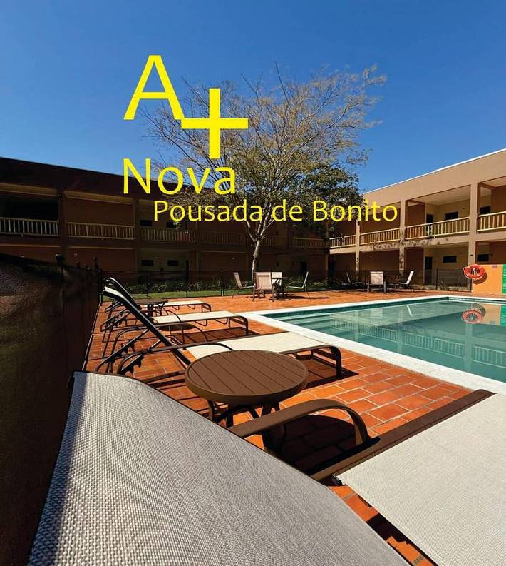 Hôtel pour 3 personnes, avec jardin et piscine