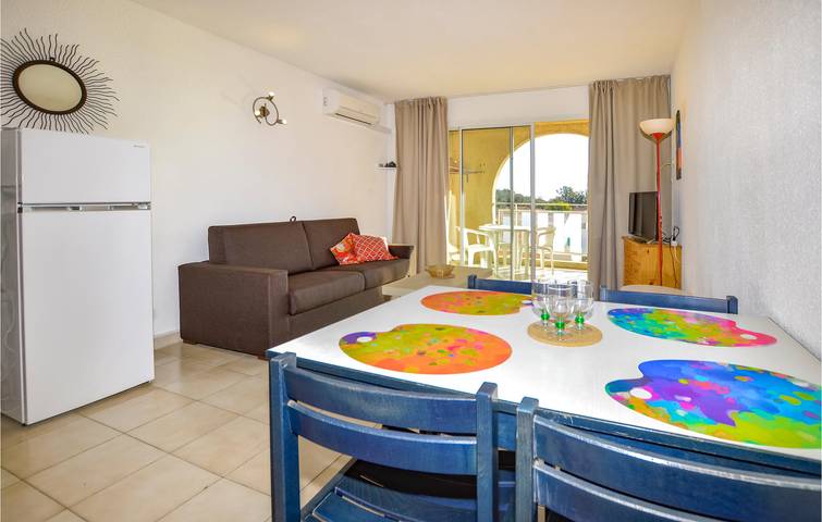 Apartamento vacacional entero, Retiro frente al mar con piscina, terraza, aire acondicionado y aparcamiento in Cervione, Región de Corte