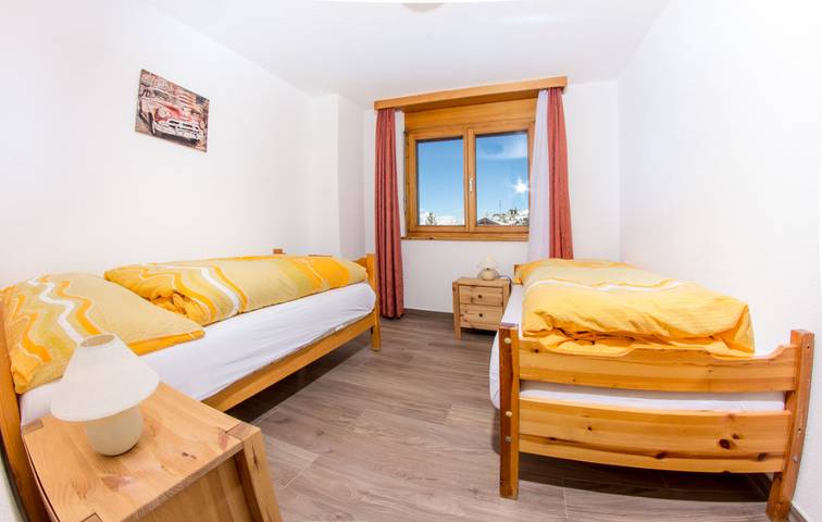 Gîte pour 4 personnes, avec balcon, adapté aux familles à Grächen - 3