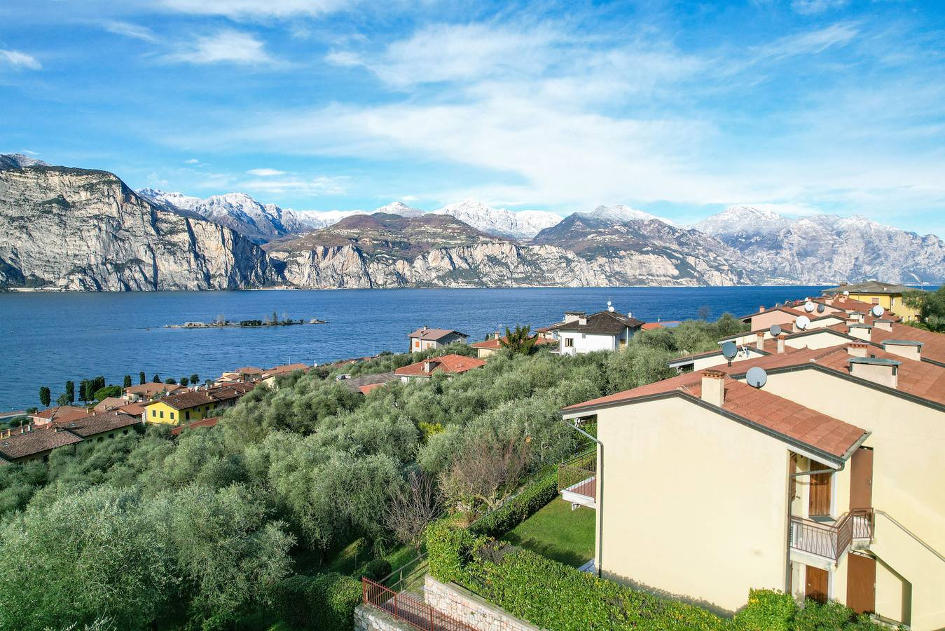 Entire apartment, My Garda Family Apartment Brenzone in Brenzone, Garda Mountains