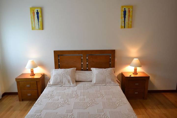 Location de vacances pour 12 personnes, avec jardin dans Paredes de Coura - 2