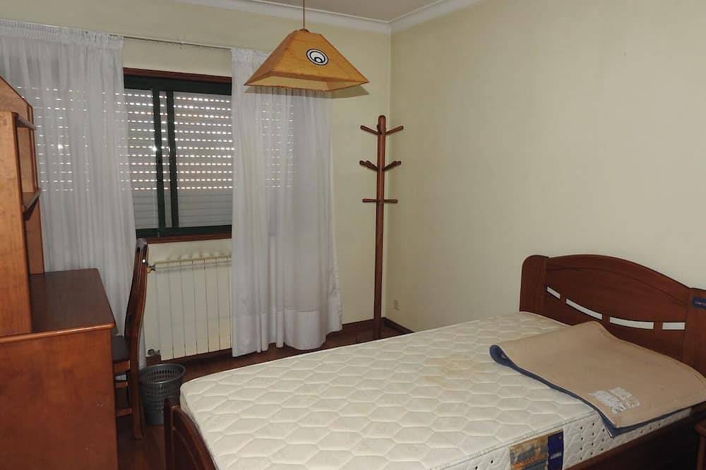 Ganze Wohnung, Excellent 4-bedroom apartment located 800m from the beach with sea views. in Castelo do Neiva, Viana do Castelo Distrikt