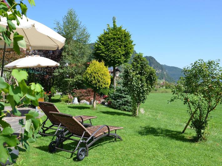Ferienwohnung für 4 Personen, mit Balkon und Garten sowie Seeblick am Kaiserwinkl - 2