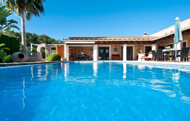 Finca mit hund für 9 Personen, mit Terrasse und Pool in Portocolom - 2