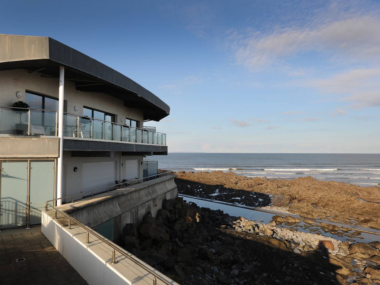 Entire apartment, Sea Side in Westward Ho, Hartland Devon Heritage Coast