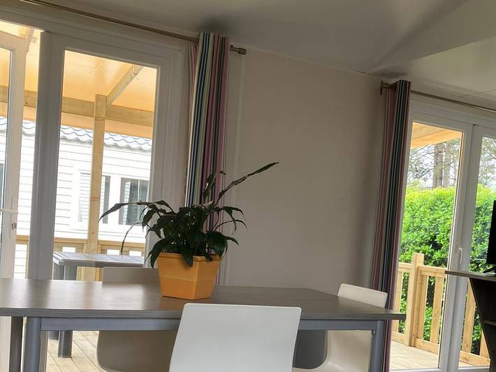 Camping l'Hermitage - Mobilhome 4 personnes - Riviera Suite in Guémené-Penfao, Région de Châteaubriant