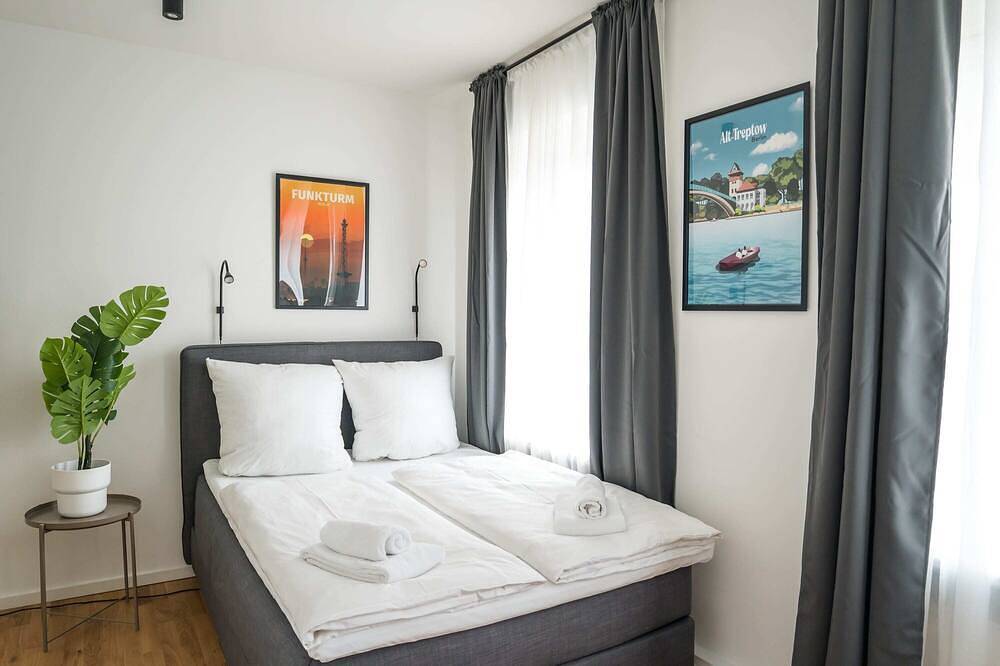 Ganze Wohnung, Homaris Apartments Schlüterstraße in Charlottenburg Berlin, Berlin