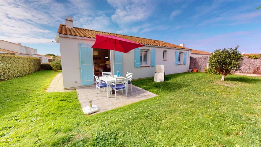 Location de vacances pour 4 personnes, avec jardin et terrasse dans La Grande plage (Saint-Gilles-Croix-de-Vie)