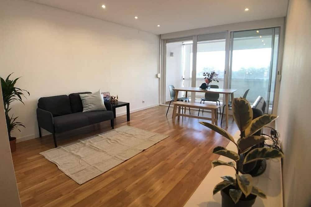 Ganze Wohnung, Carcavelos Surf Nova University Super Location T2 in Carcavelos e Parede, Costa de Lisboa
