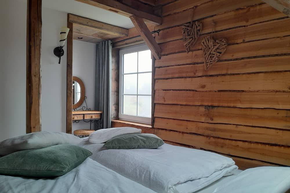 Cozy child-friendly apartment with spacious terrace and view of the slopes in Altastenberg, Hochsauerlandkreis