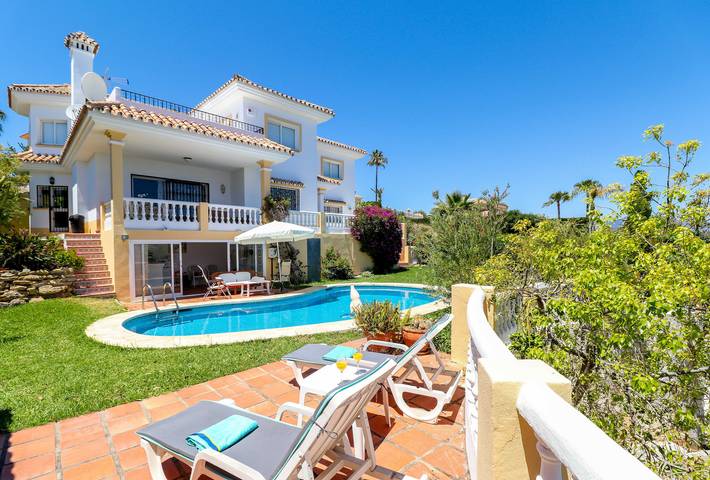 Family villa with sea views in La Cala in La Cala de Mijas, Mijas
