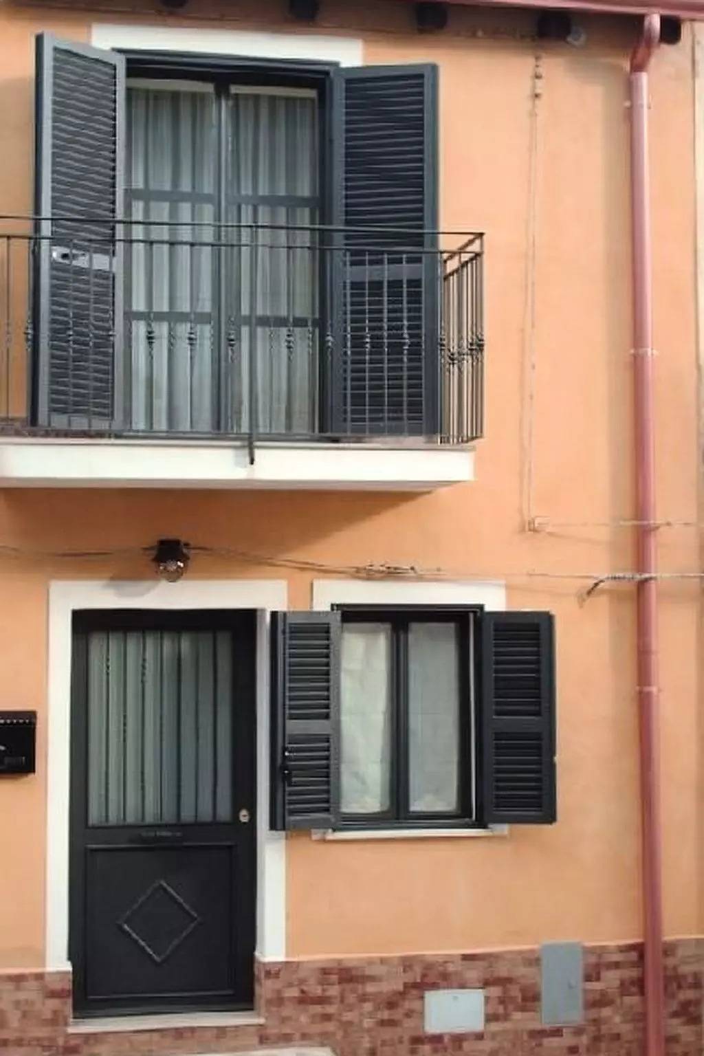 Appartamento intero, 3 Camere 2 Persone in Piedimonte Etneo, Etna