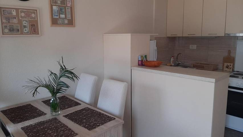 Maison d’hôte pour 3 personnes, avec vue et terrasse à Kotor - 4