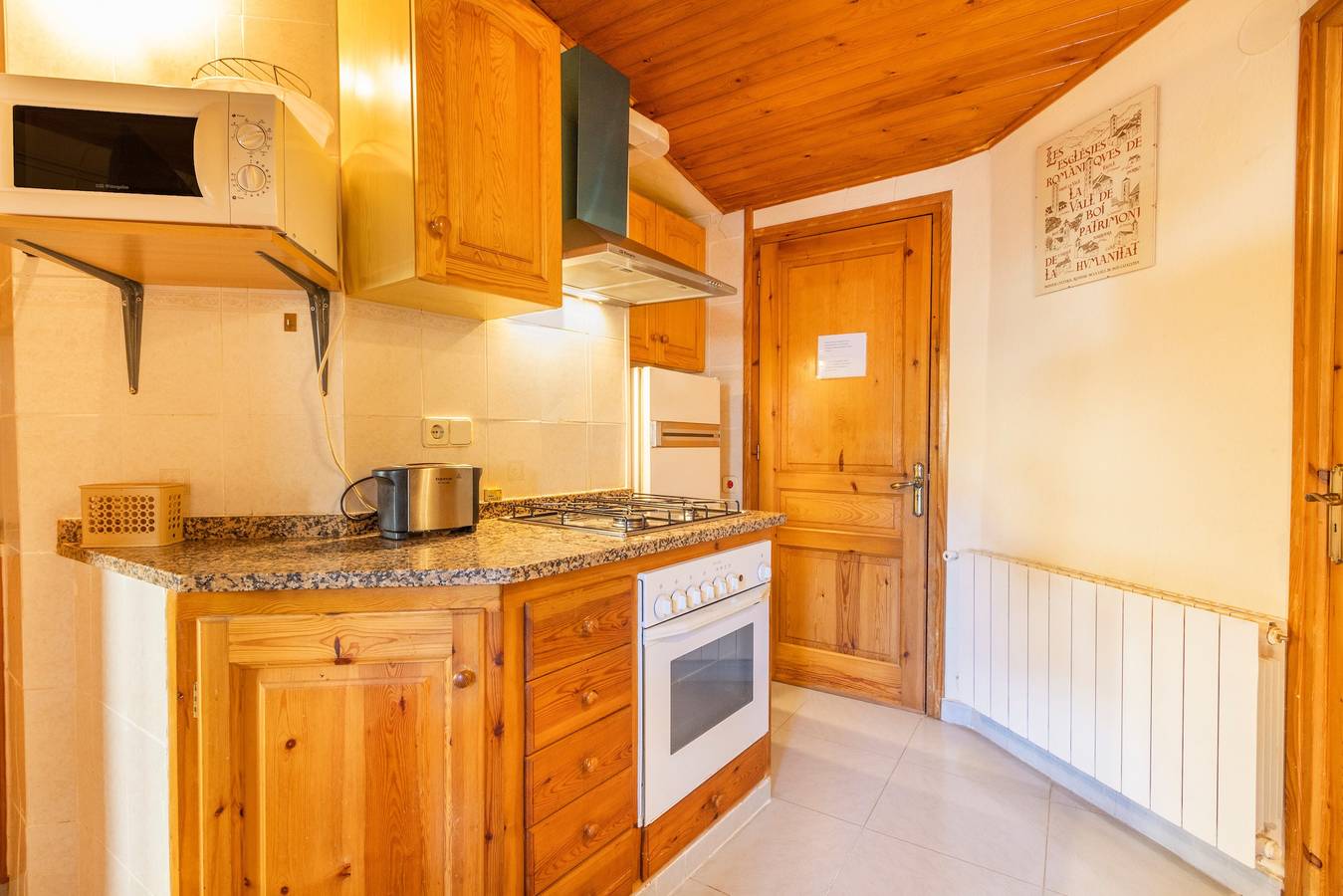 Country House 'Casa Garbot' with Mountain View and Private Garden in Durro, La Vall de Boí