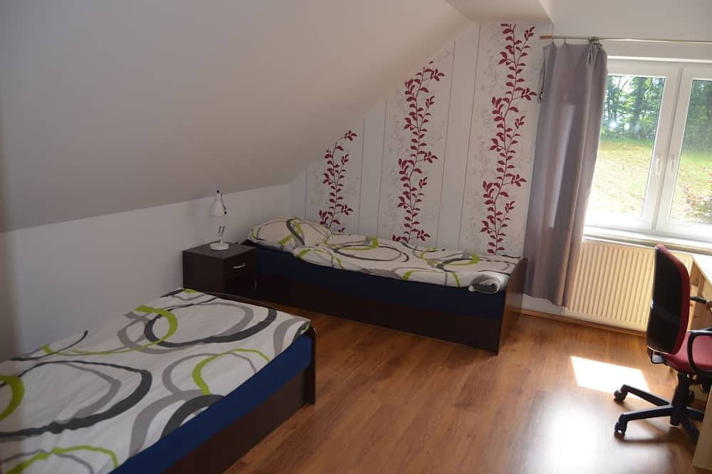 Ganze Wohnung, Tuczenko, das Haus am See, Wohnung bis 4 Pers., Natur pur, Ruhe und Entspannung in Lebus (Polen)