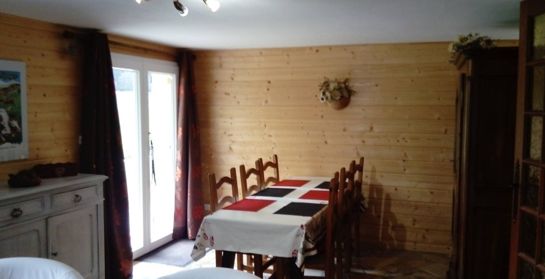 Confortable Rdc ouvert directement sur la piste de fond in Lamoura, Parc naturel régional du Haut-Jura