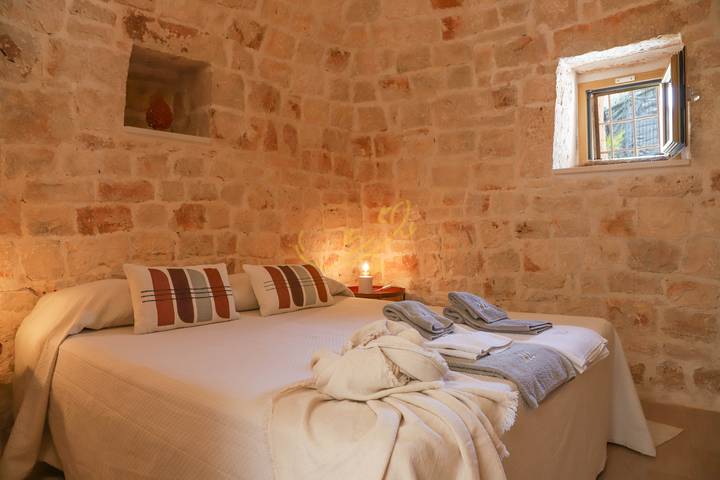 Location de vacances pour 10 personnes, avec terrasse et jardin, animaux acceptés à Monopoli - 3