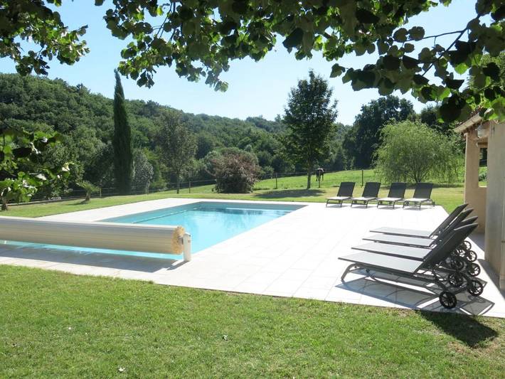 Location de vacances pour 4 personnes, avec piscine ainsi que jardin et vue à Fauch - 2