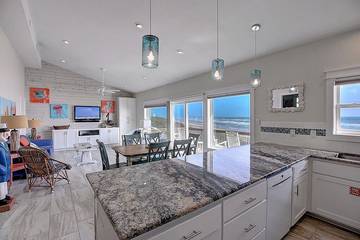 Vacation House for 9 Guests in Corpus Christi, Texas Gulf Coast, Picture 2