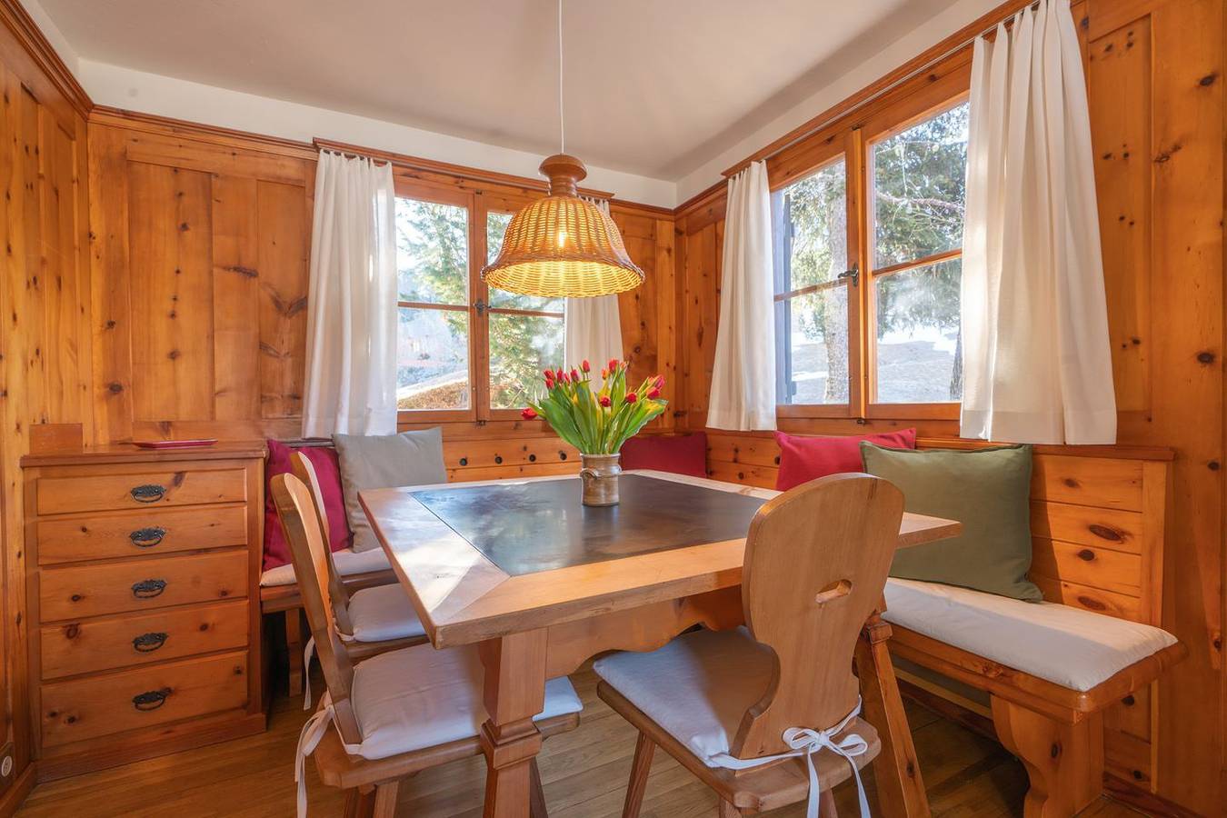 Chesa Muot Mulin – Charmantes Haus mit Garten & Weitblick in Furtschellas, Sils im Engadin/Segl