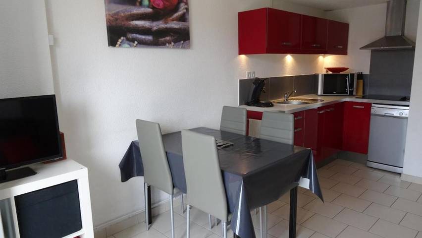 Location de vacances pour 5 personnes, avec piscine ainsi que jardin et vue dans Plage des Dunes (Bretignolles-sur-Mer) - 4