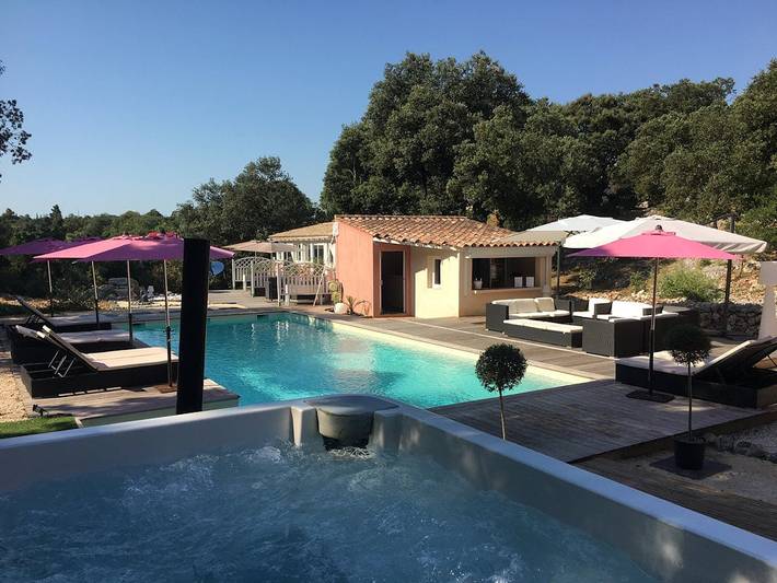 Chambre d’hôte pour 4 personnes, avec jardin ainsi que piscine et jacuzzi dans l' Hérault - 2