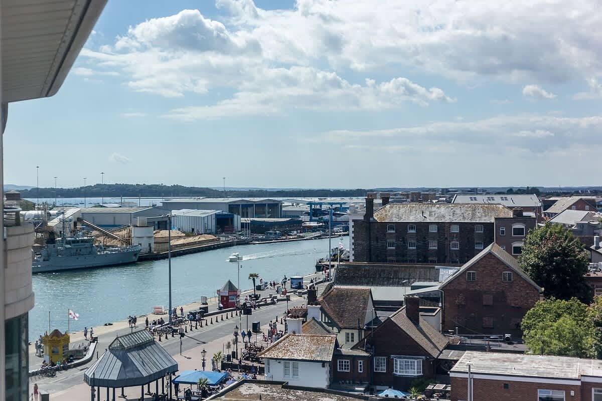 Ganze Wohnung, Tally Ho -Parking and Wi-Fi included in Poole, Poole Harbour