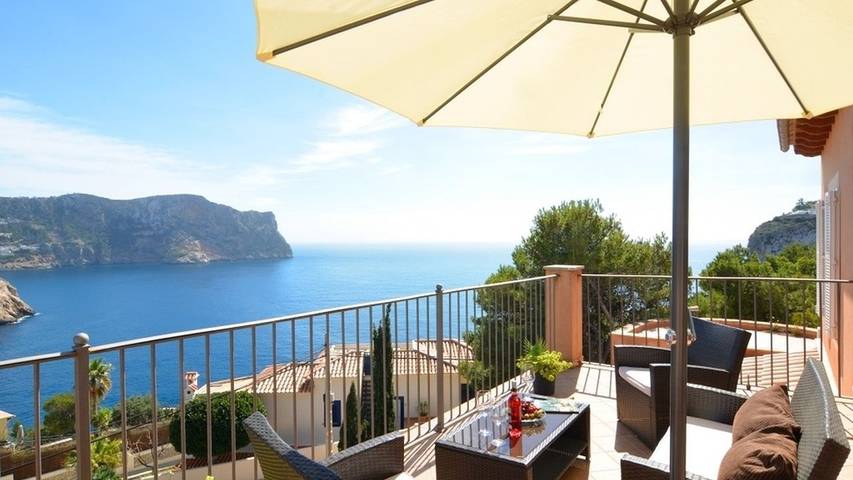 Maison de vacances pour 7 personnes, avec terrasse et vue à Port d'Andratx