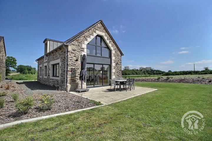 Gîte pour 4 personnes, avec terrasse ainsi que jardin et sauna à Pleumeur-Gautier - 4