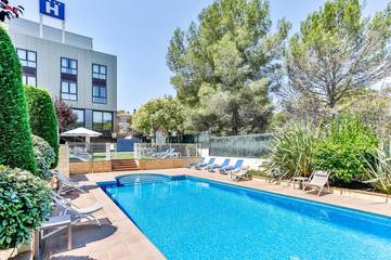 Hôtel pour 2 personnes, avec jardin et piscine à Sant Pere de Ribes